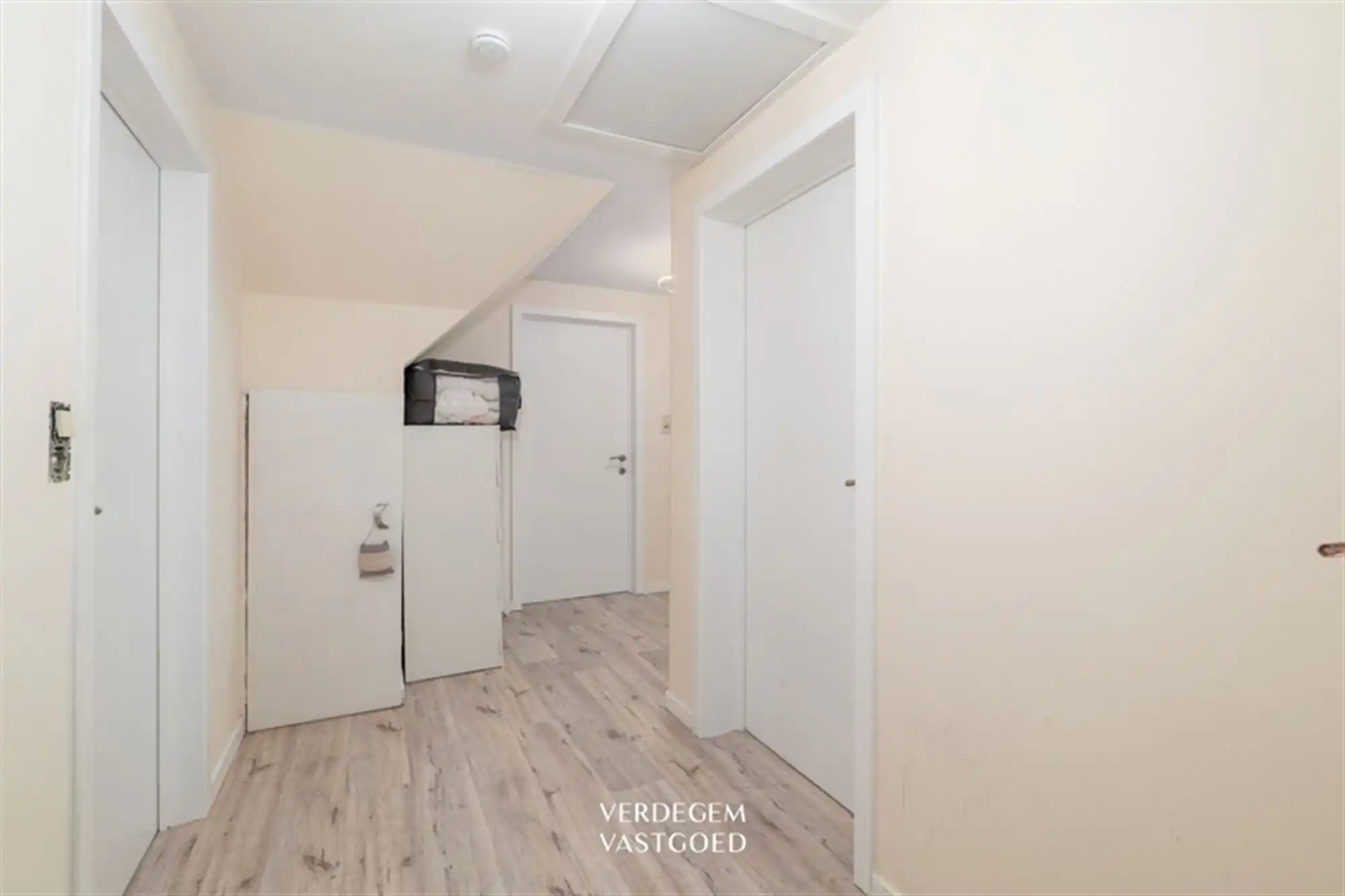 Ruime vrijstaande woning met 3 slaapkamers, tuin en garage / atelier foto 9