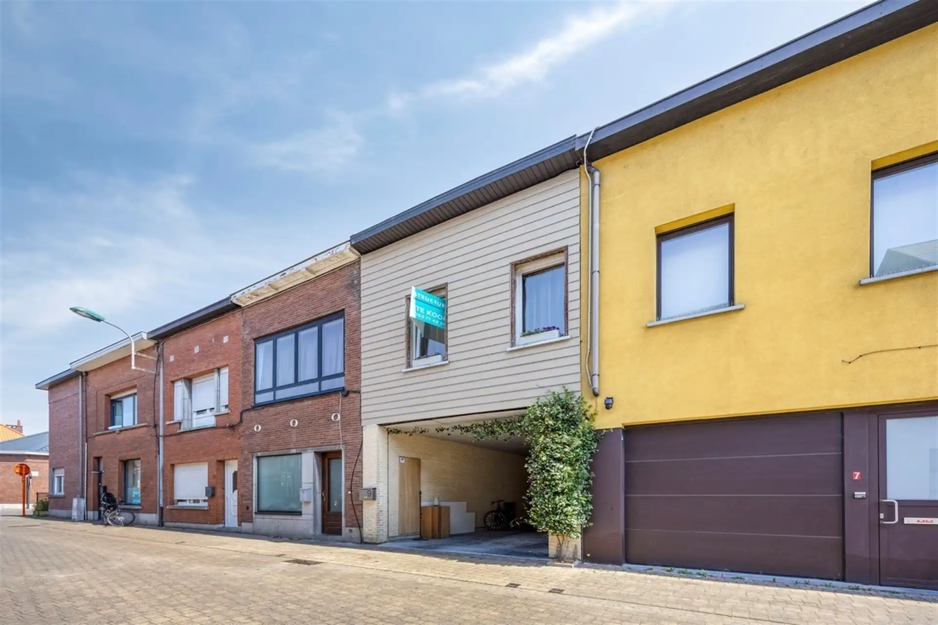 Instapklare woning met prachtige tuin foto 2