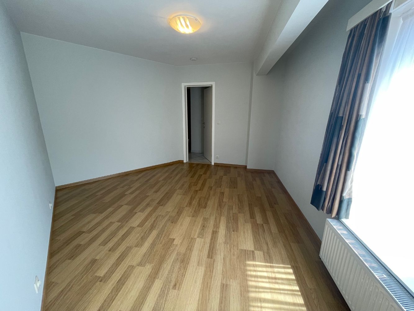 Appartement met twee slaapkamers op wandelafstand van de grote markt, winkelstraat en zeedijk. Ideale ligging in het centrum van blankenberge. foto 12