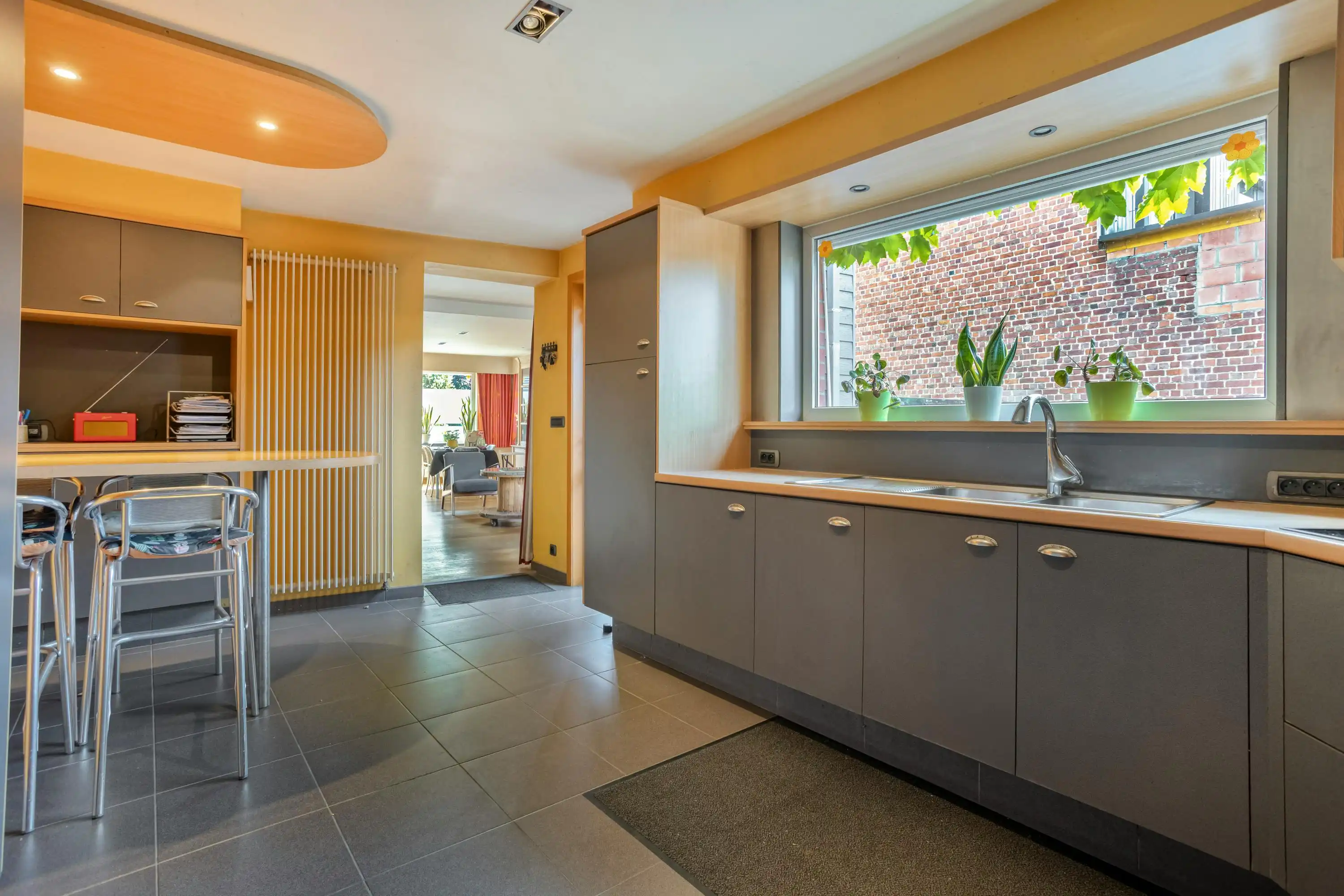 Half open woning met bijgebouw van 60 m2 foto 7