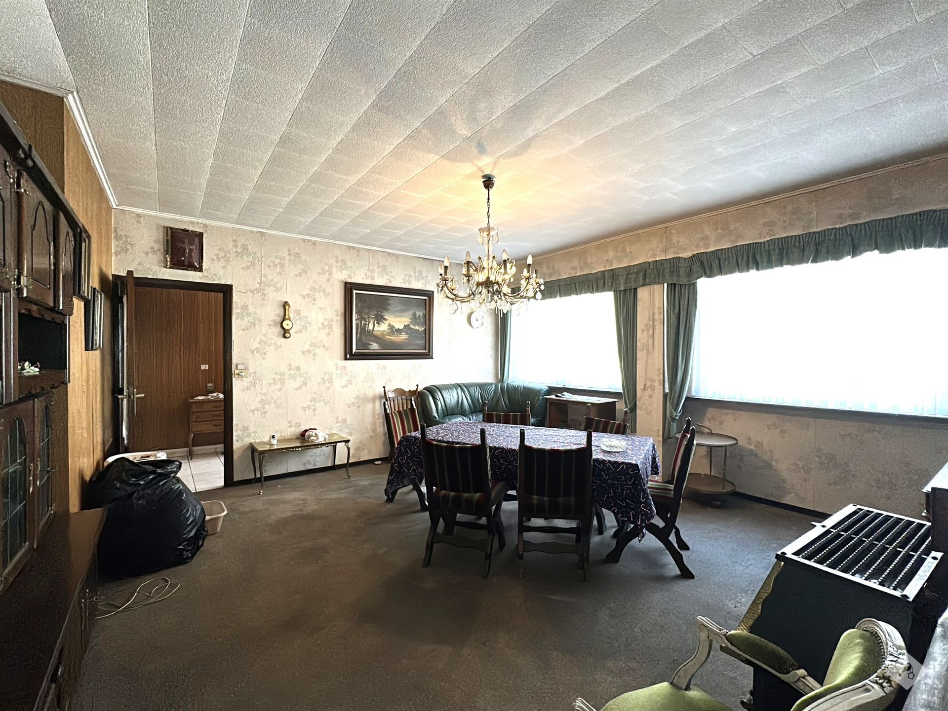 Te Renoveren Woning te Koop in Lebbeke foto 4