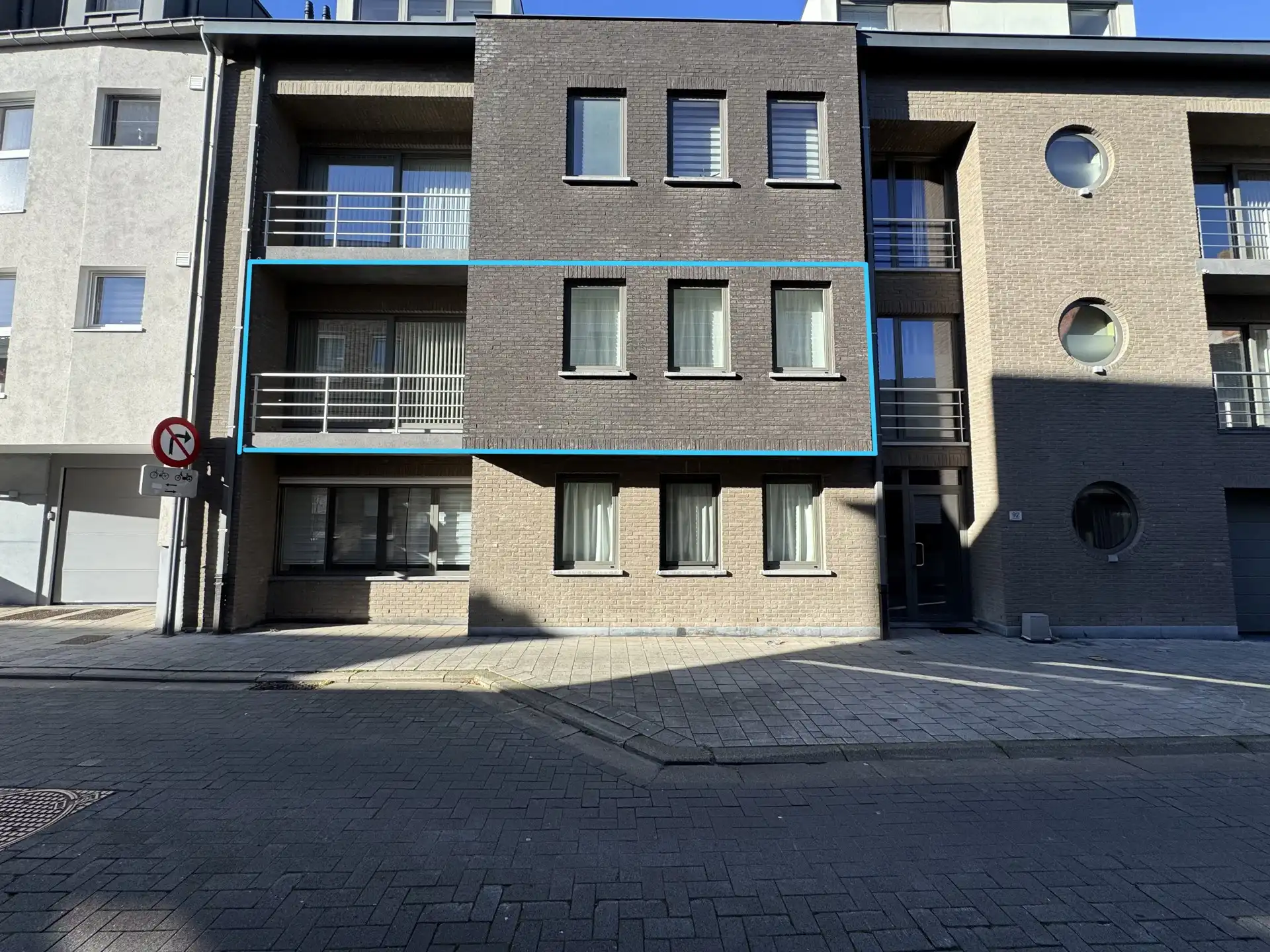 lichtrijk 2-slaapkamer appartement centrum Bornem foto {{pictureIndex}}