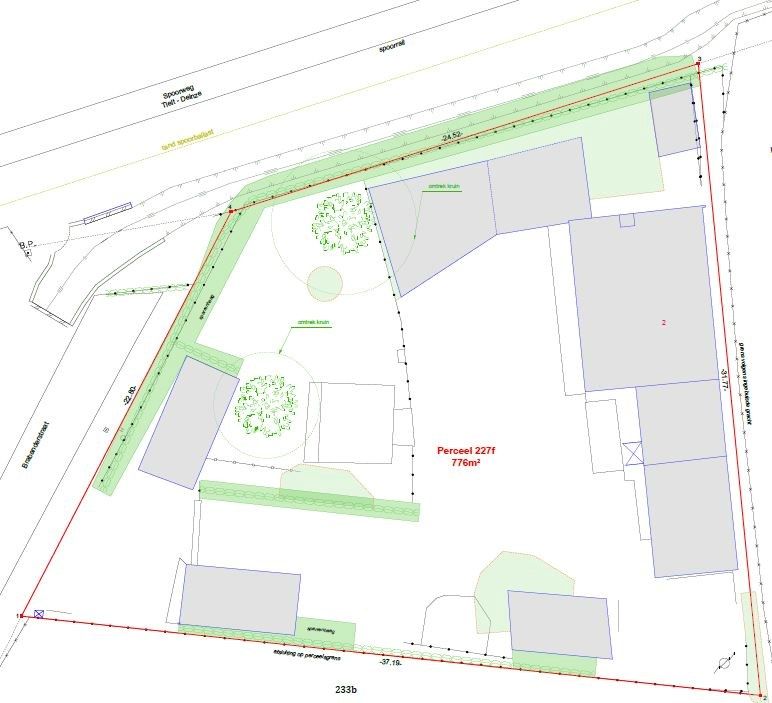 LANDELIJK GELEGEN WONING MET DIVERSE BIJGEBOUWEN OP 776m² foto 3