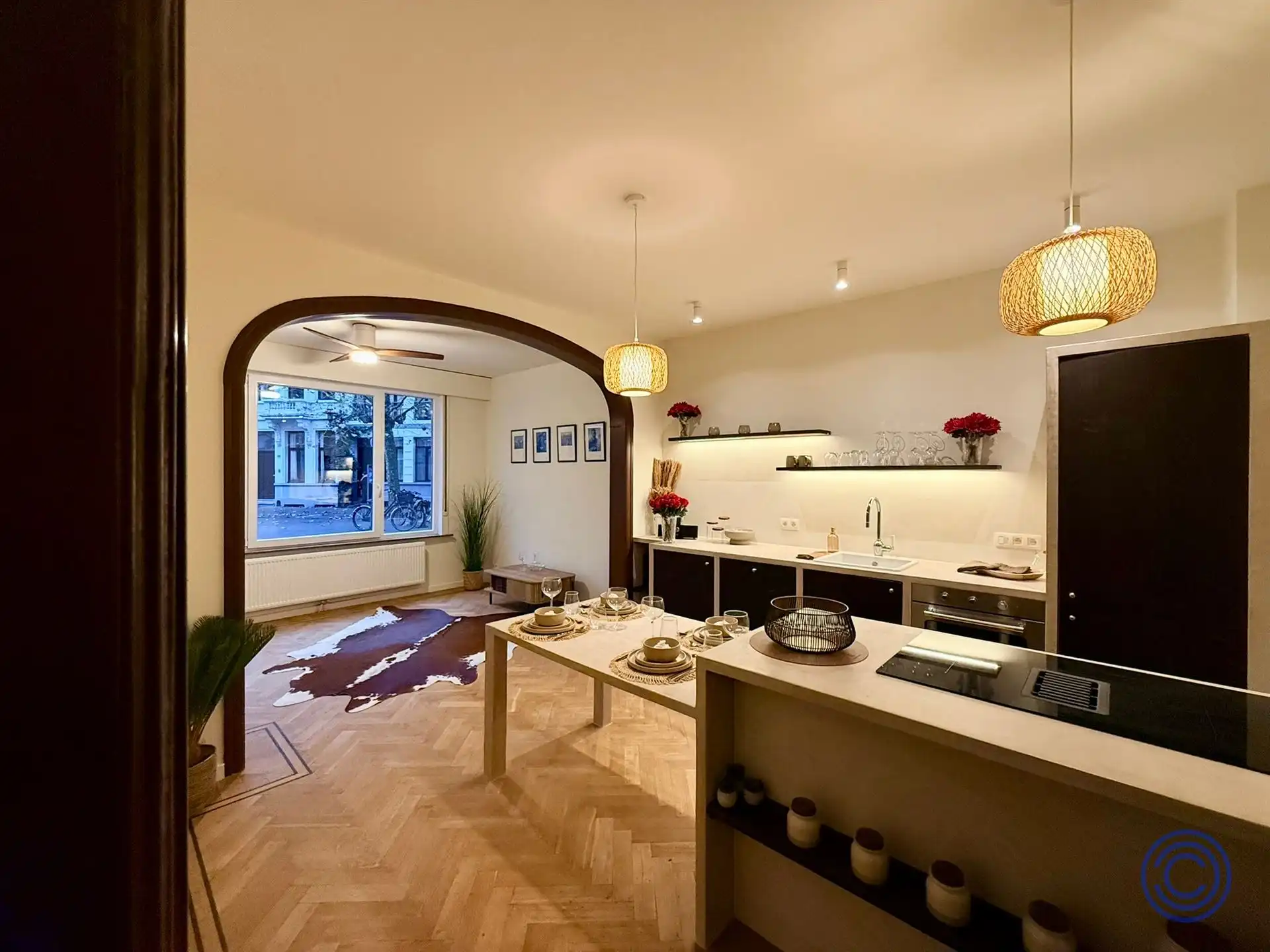 2-slpk appartement met terras en zonnepanelen! foto {{pictureIndex}}