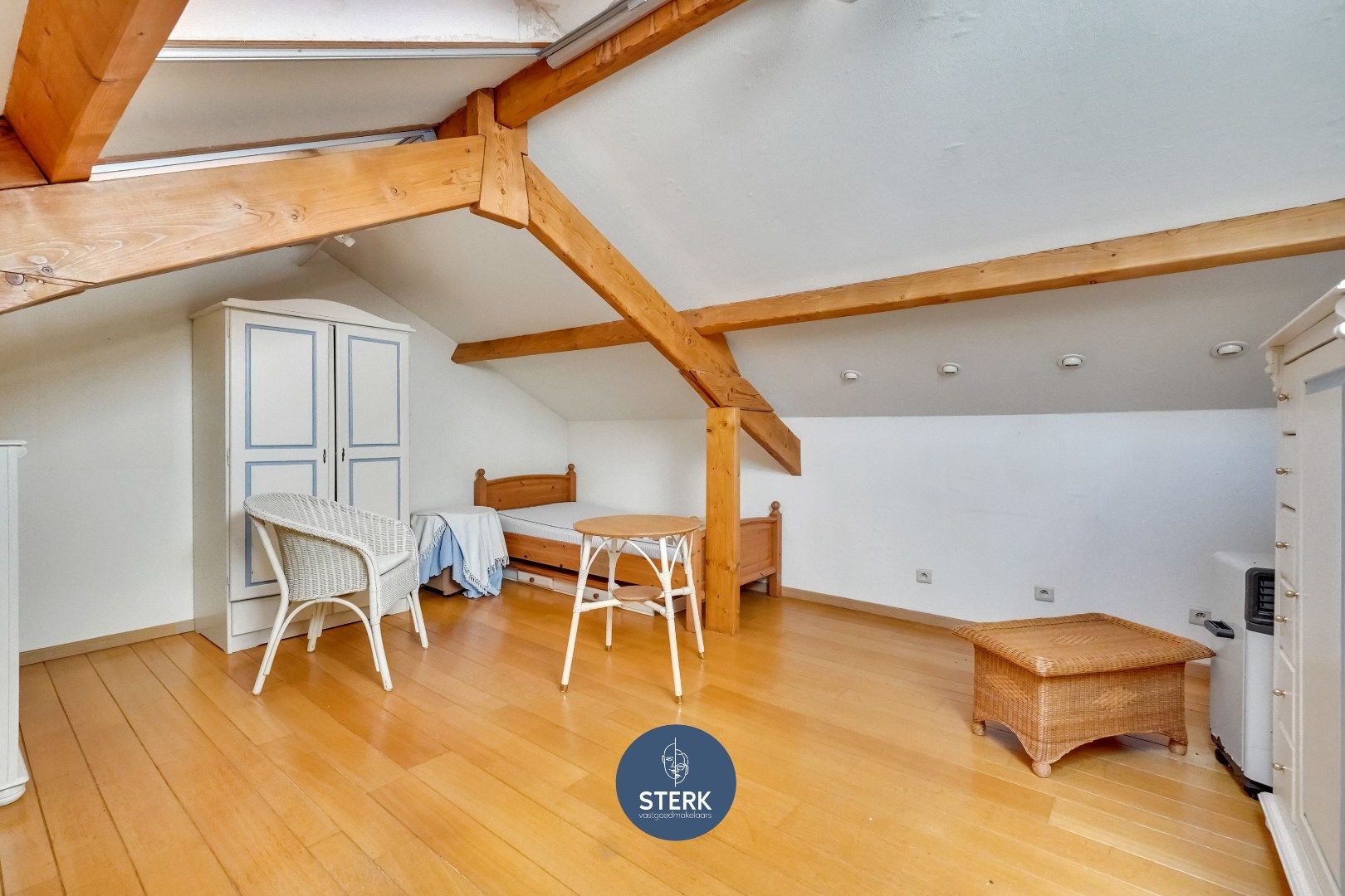 VERRASSEND RUIME GEZINSWONING MET EEN PRACHTIGE TUIN TE BOORSEM !  foto 23