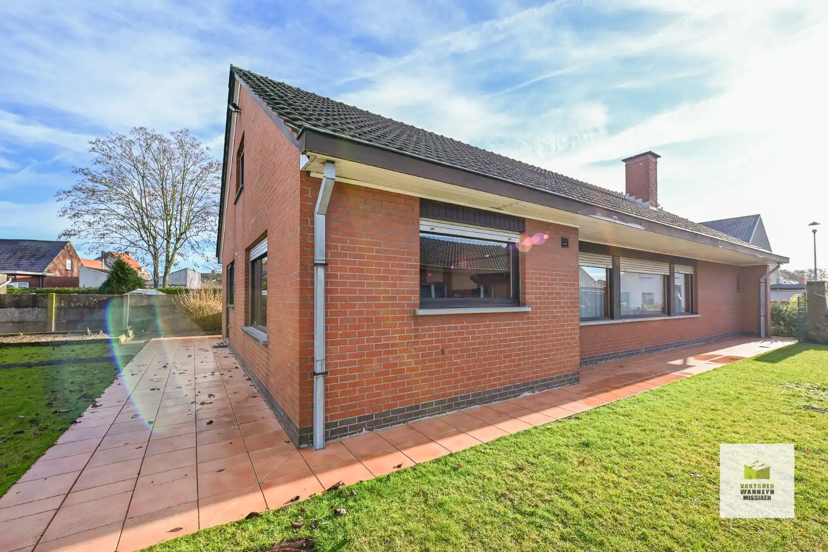 Ruime onderkelderde woning met 4 slpk en garage op rustige ligging in het centrum  foto 14