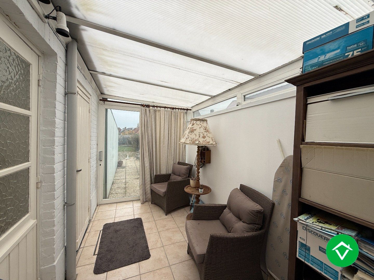 Halfopen bebouwing met 2 slaapkamers, tuin en garage foto 9