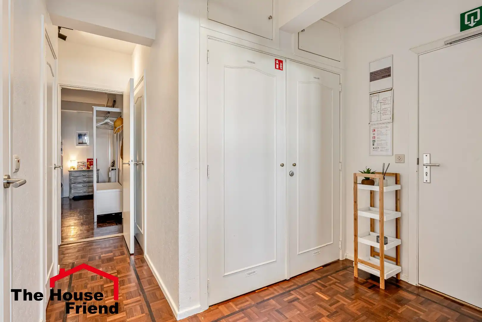Ruim appartement met frontaal zeezicht op absolute toplocatie aan de Zeedijk in Blankenberge foto 13