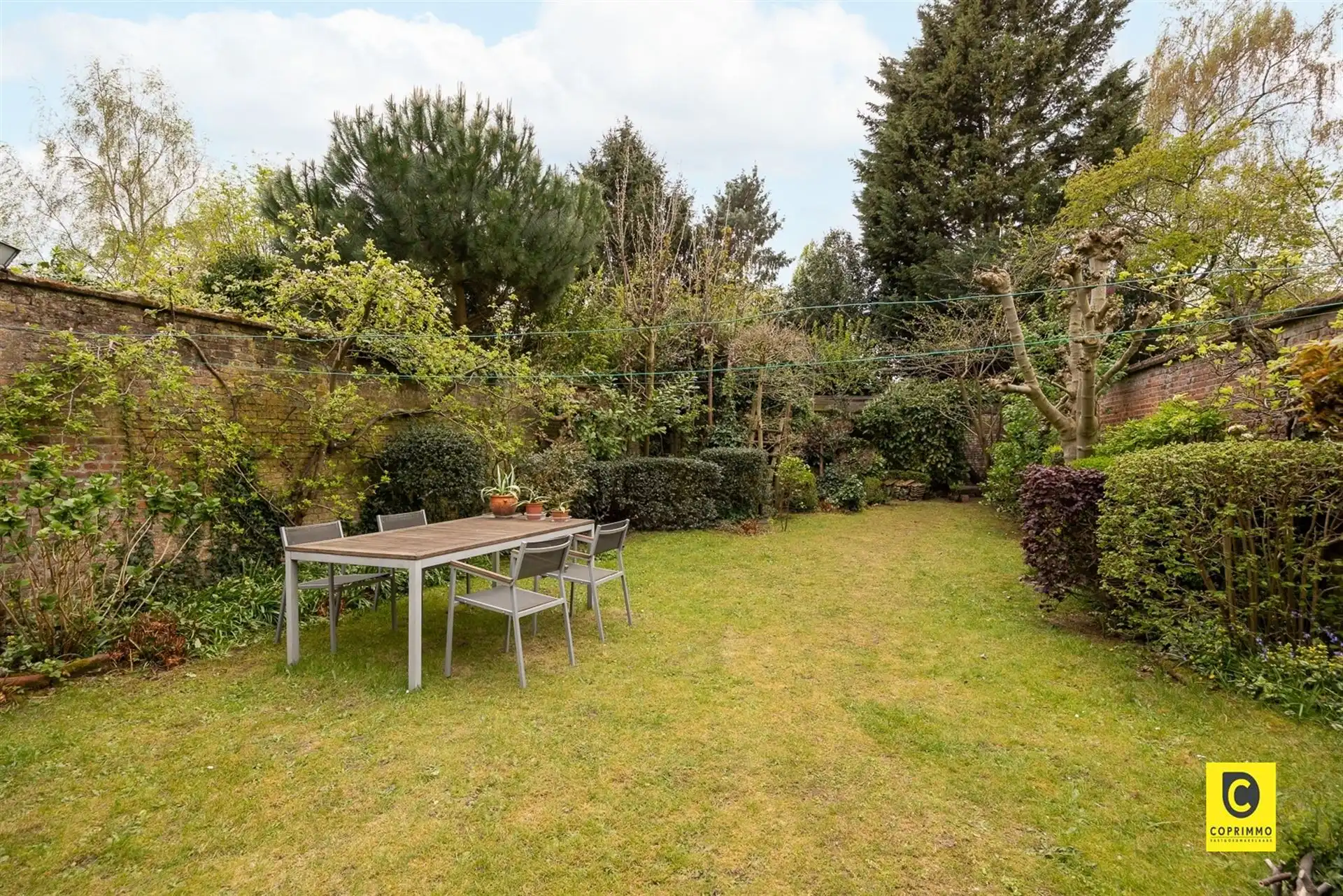 Prachtige herenwoning met 4 à 5 slpks en grote tuin op toplocatie! foto 14