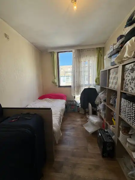 Appartement met 3 slaapkamers en autostaanplaats in hartje Genk foto 12