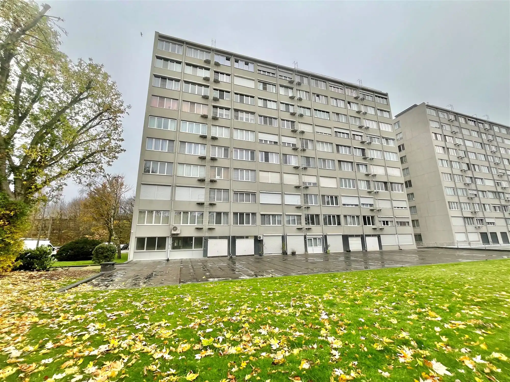 Casco commerciële ruimte + optioneel 2 garages aan meerprijs. foto 15