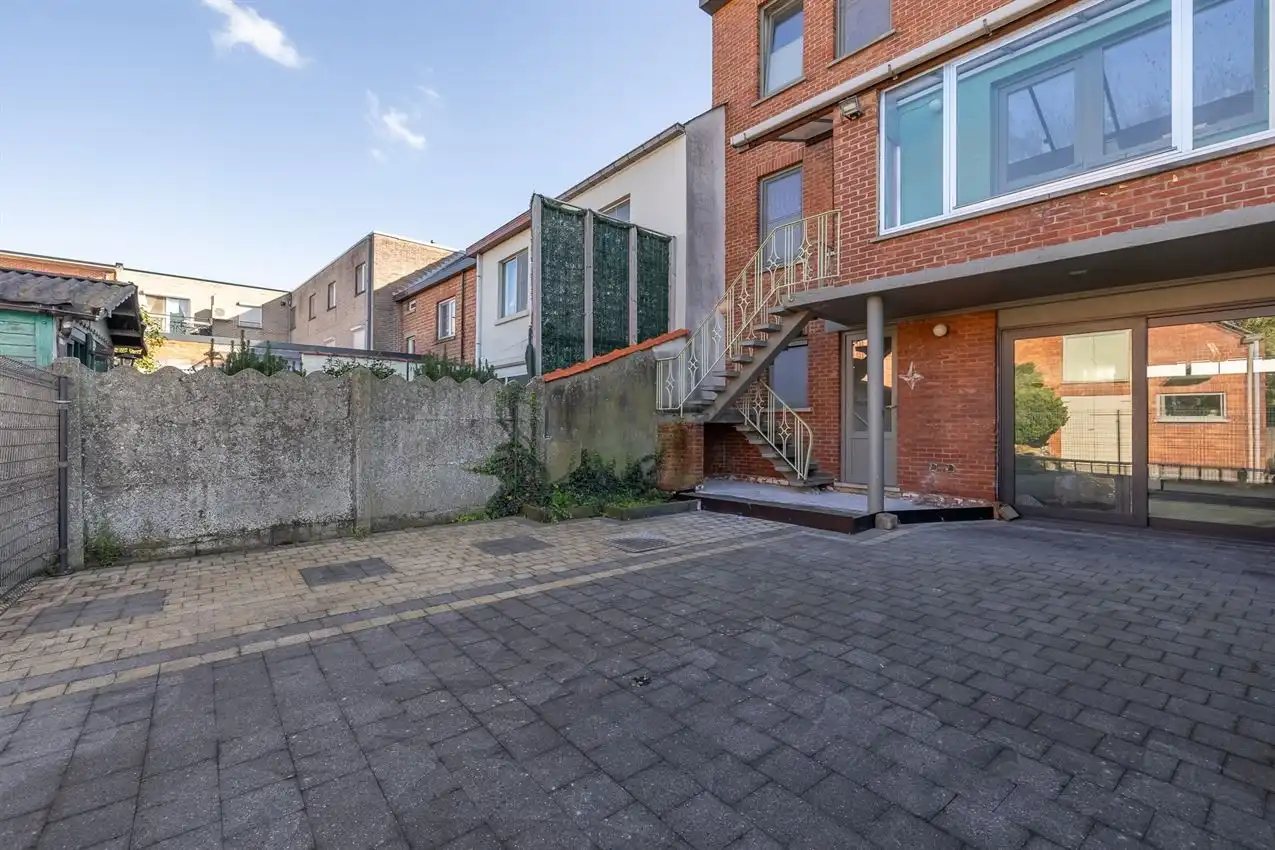 Bel-etage woning in centrum Zichem met 3 slpk en garage foto 7