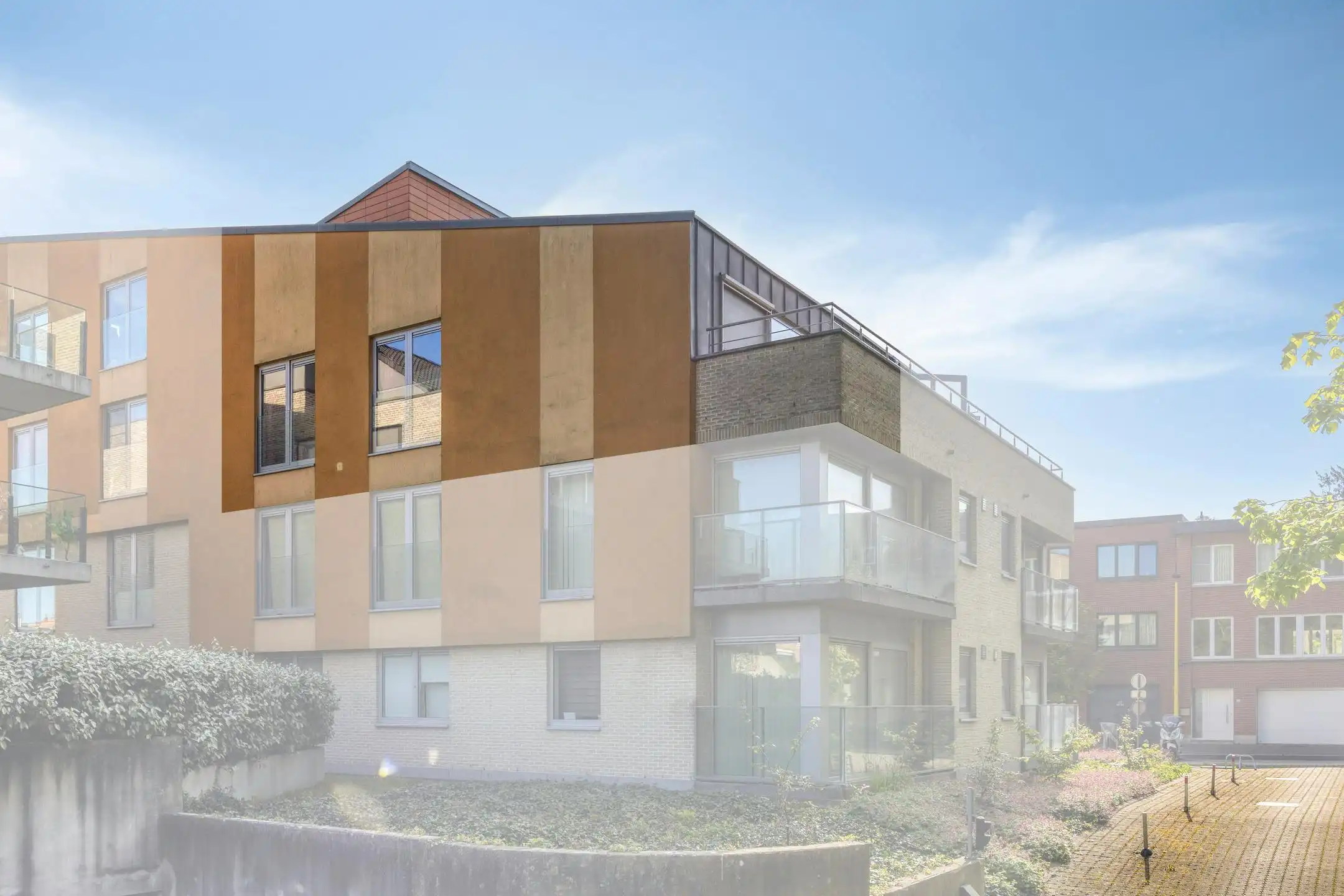 Lichtrijk instapklaar appartement met ruim terras en parking in Strombeek! foto 21