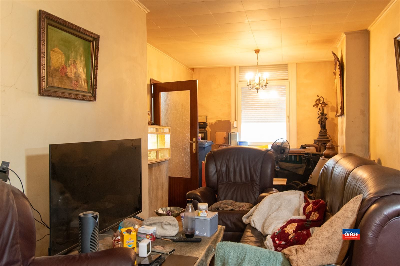 Te renoveren woning met 2 slpks en tuin  foto 2