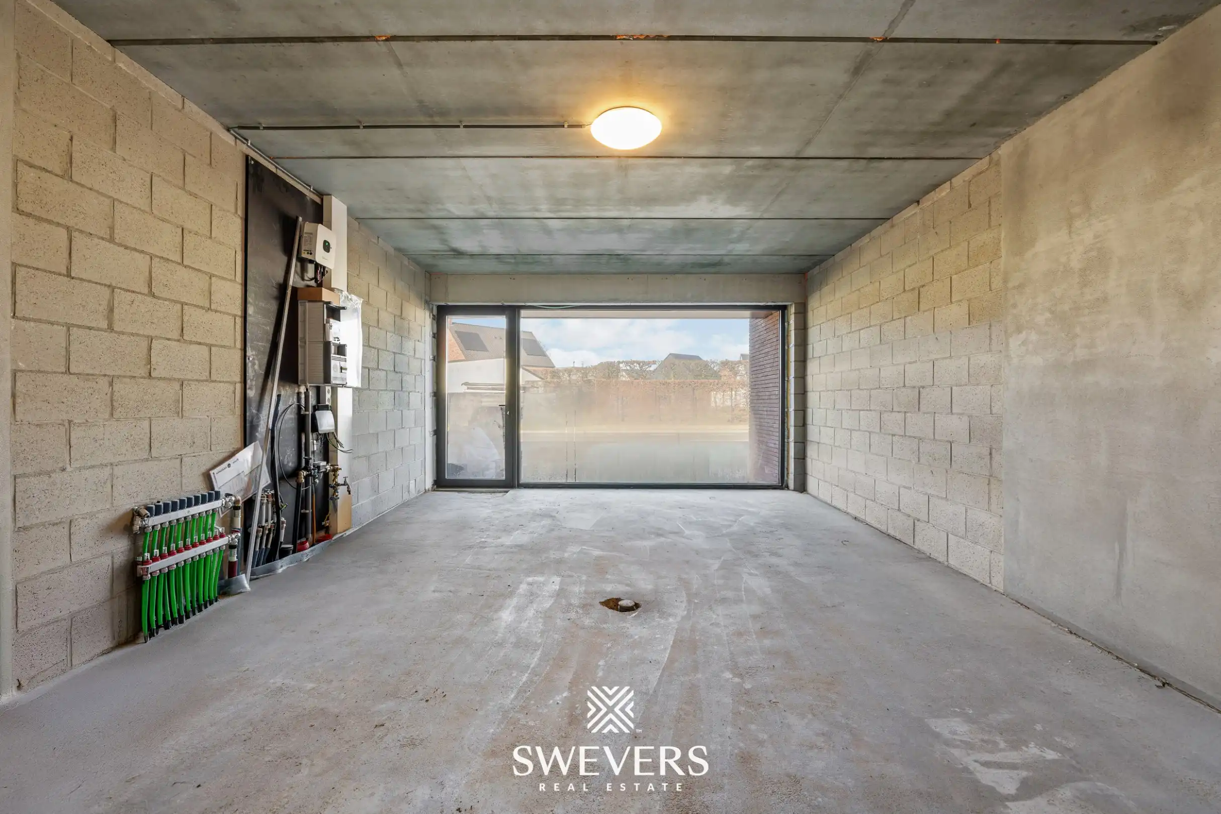 GEEN BTW: Woning met handelsruimte van 36m² te Viversel  foto 3