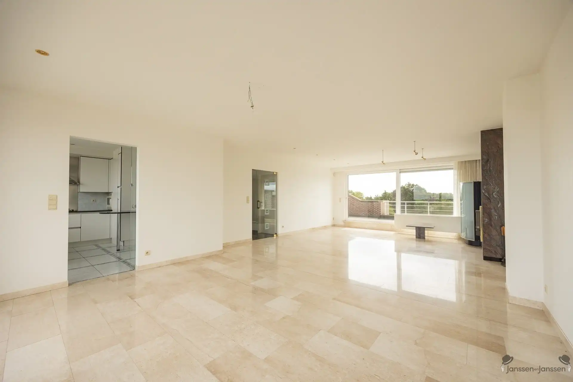 Lichtrijk penthouse met ruime terrassen en panoramisch uitzicht! foto 5