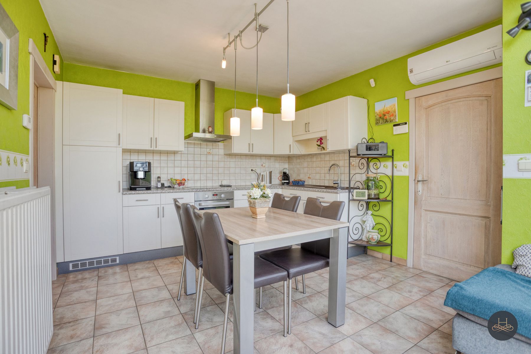 Ruime, energiezuinige woning met gezellige tuin. foto 11