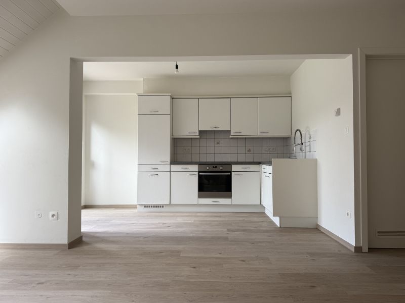 Leuk duplex-app. met 2 slaapkamers, terras en parking foto 3