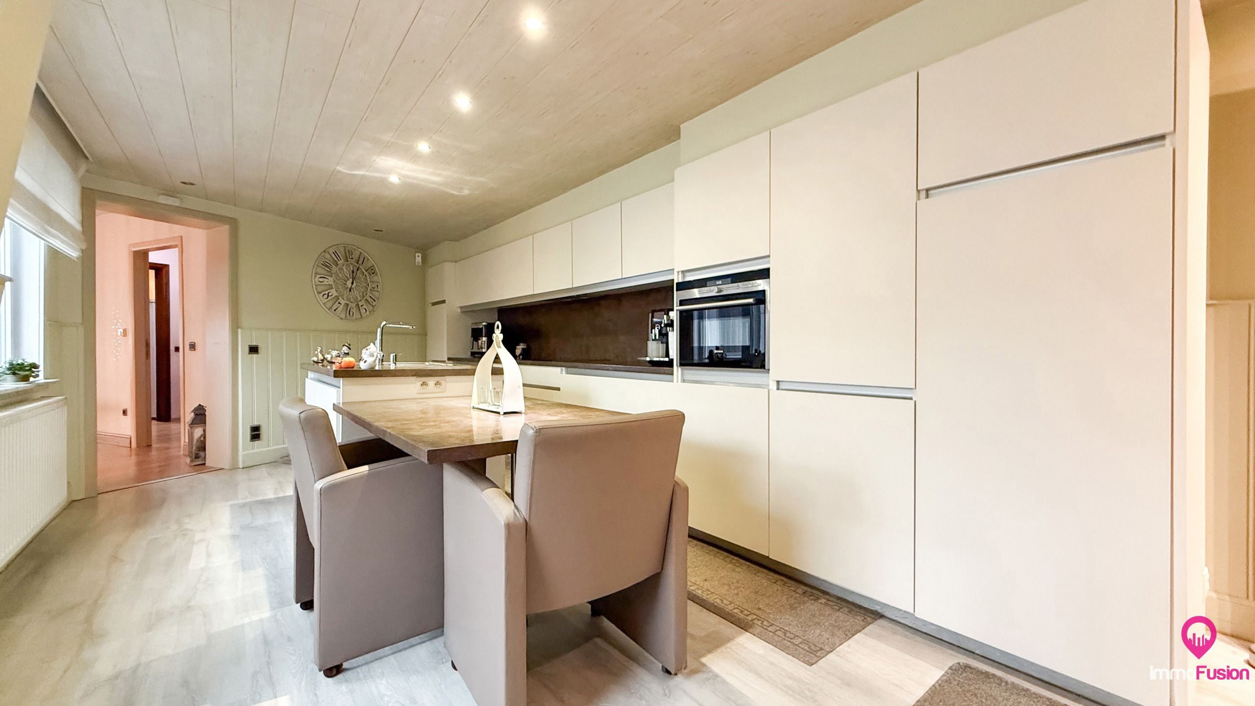 Charmante halfopen bebouwing met mooi perceel van ca 10are! foto 7