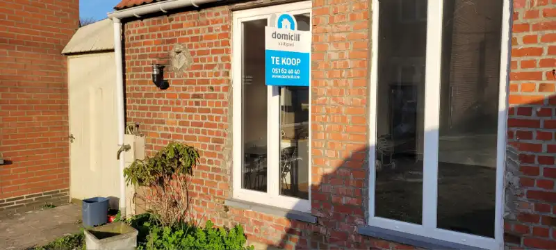 Roeselare. Opbrengsteigendom van 2 verhuurde appartementen en 1 aparte loods centraal tussen Rumbeke en Roeselare gelegen. Prijs bespreekbaar. foto 11