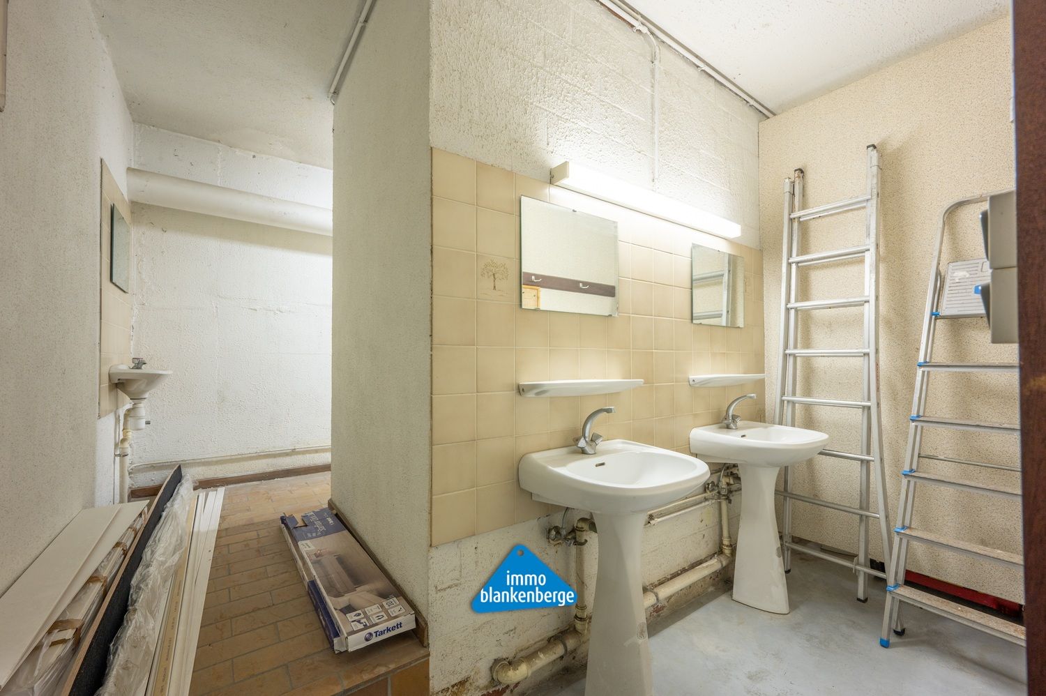 16 ruime kelders te koop in Residentie Spinnaker aan de jachthaven van Blankenberge foto 22