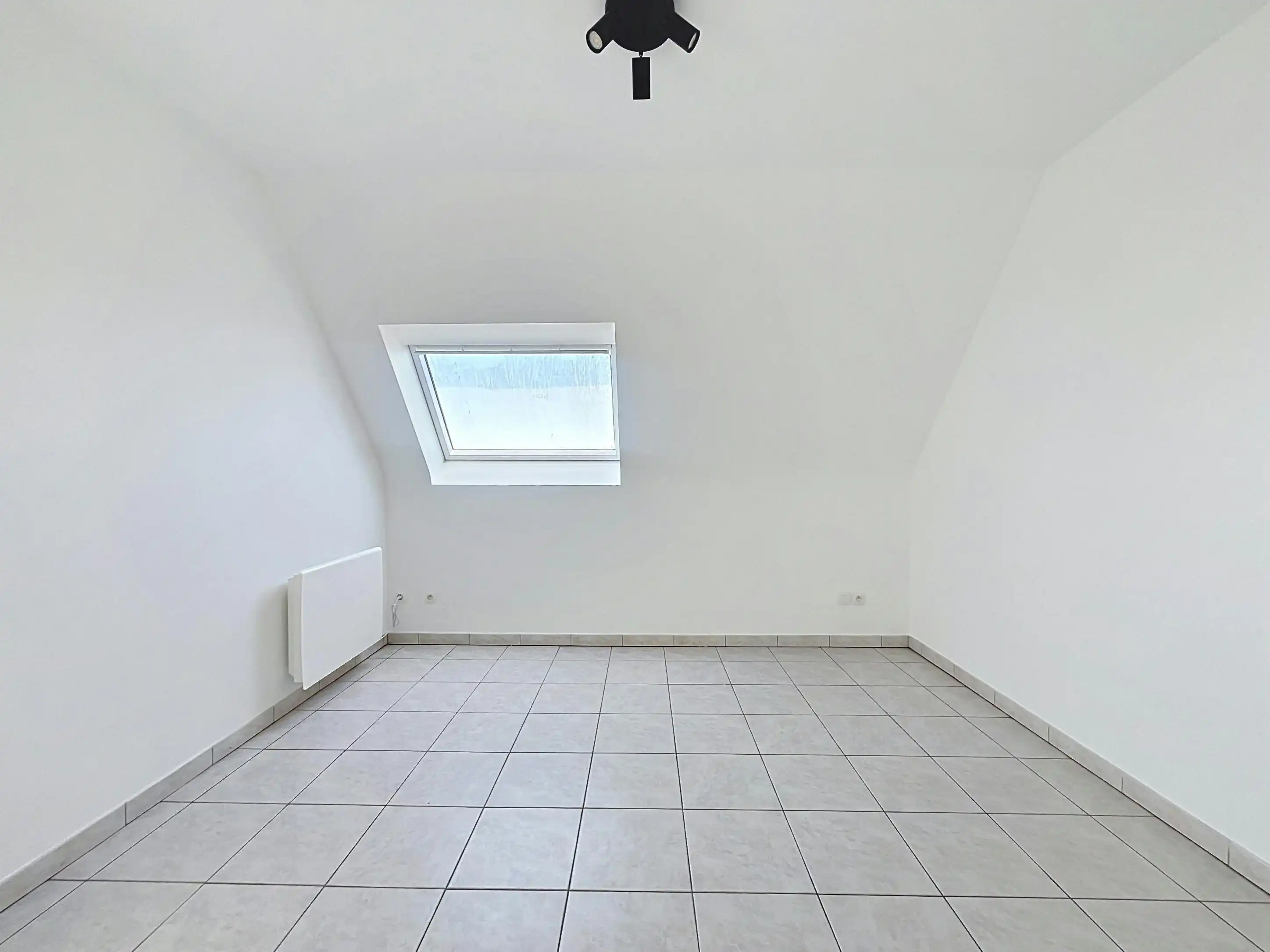 Dakappertement met 1 slaapkamer te koop aan station Eeklo foto 10