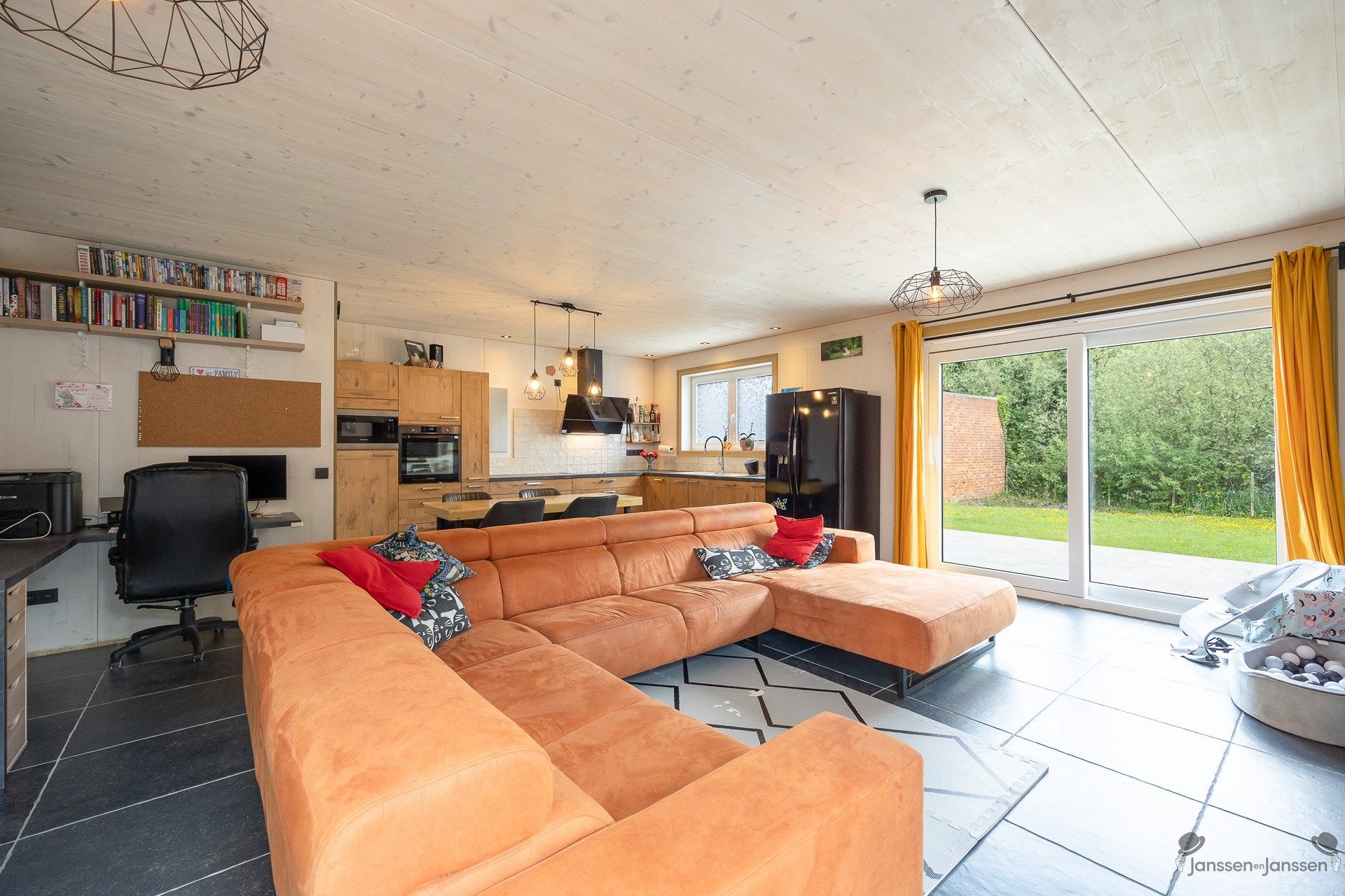 Charmante woning, 3 slaapkamers en tuin te Baal foto 6