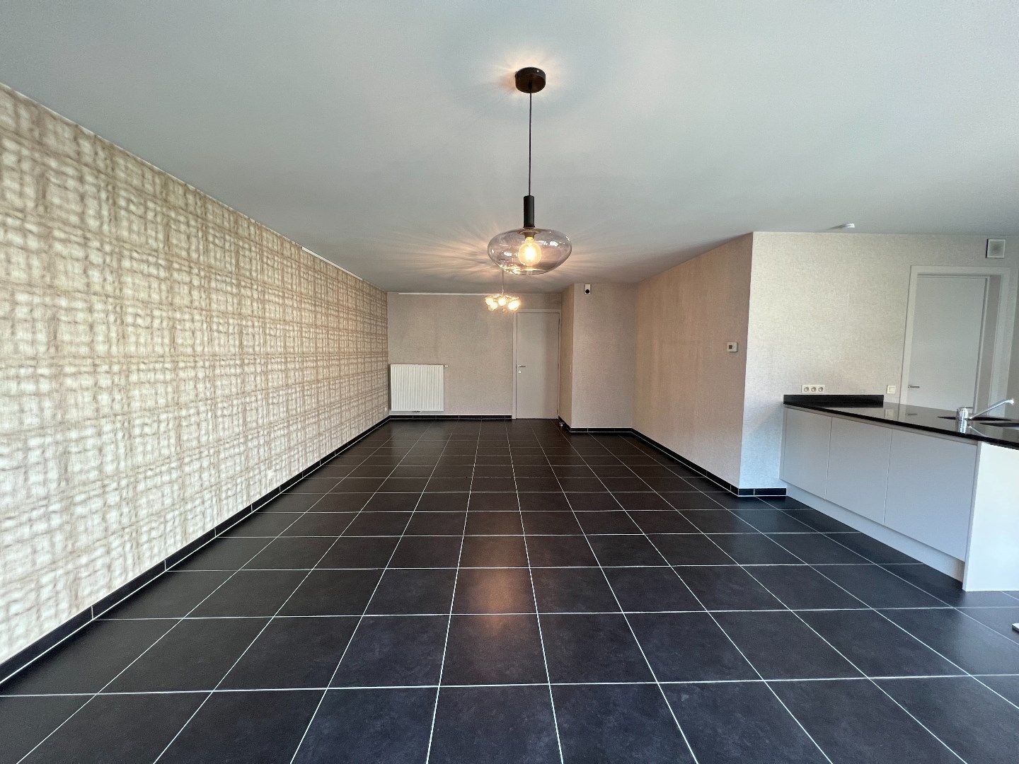 NIEUWBOUWWONING MET 3 SLAAPKAMERS, TUIN EN GARAGE IN ELVERDINGE foto 3