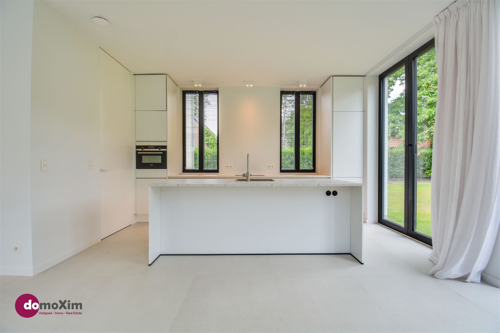 Unieke nieuwbouw villa gelegen op een rustige locatie in Bonheiden foto 12