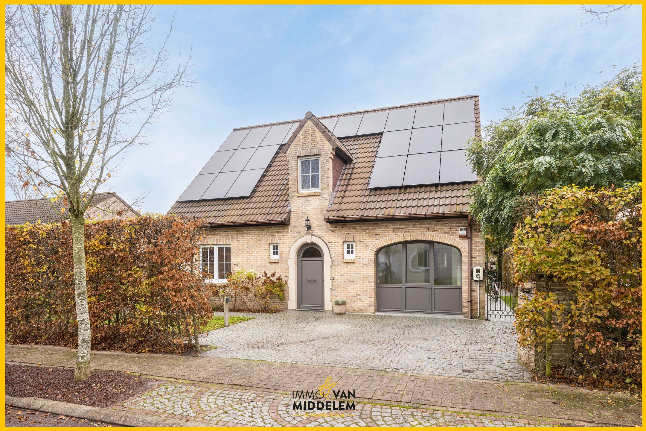 ENERGIEZUINIGE VILLA MET 4 KAMERS EN ALLE COMFORT  foto {{pictureIndex}}