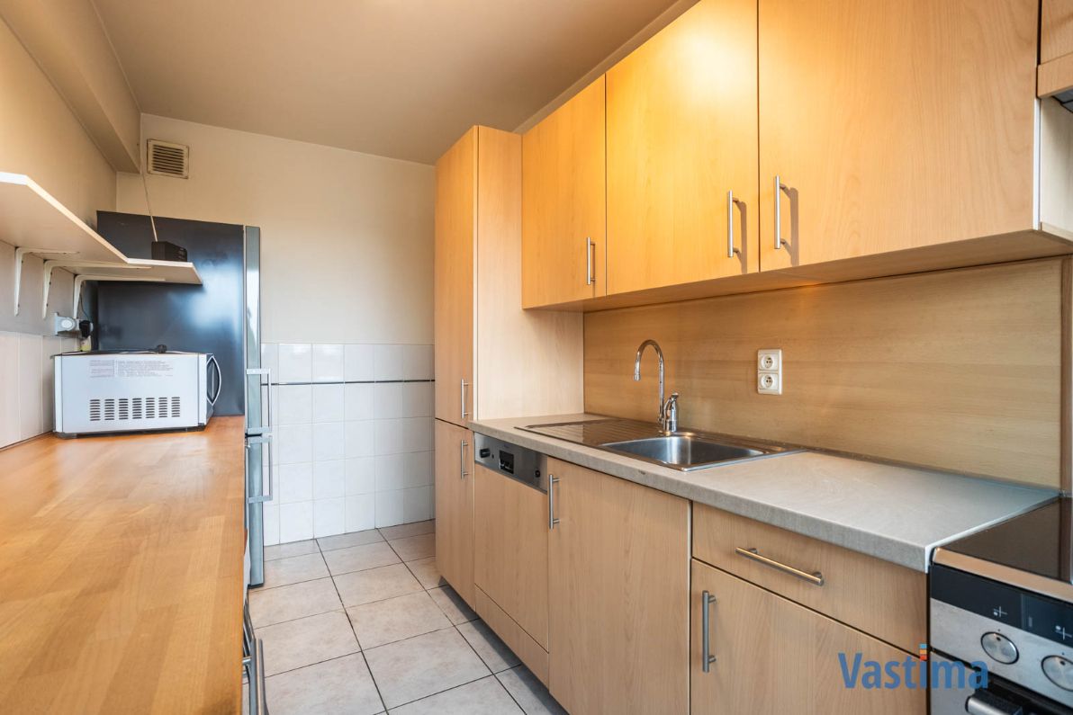 Instapklaar appartement met 2 slaapkamers en terras foto 6