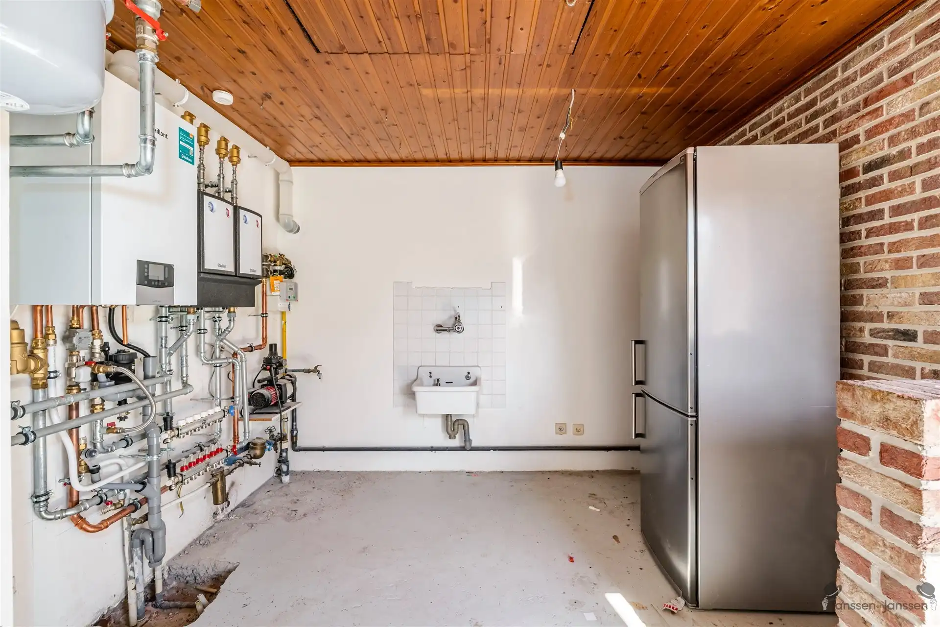 Karaktervolle woning met dubbele garage foto 13