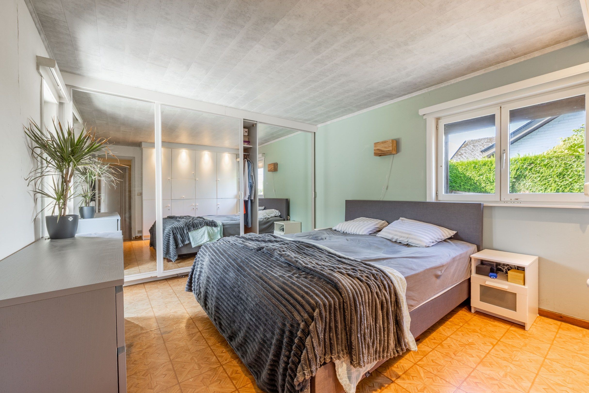 GELIJKVLOERSE WONING OP 810 M² foto 19