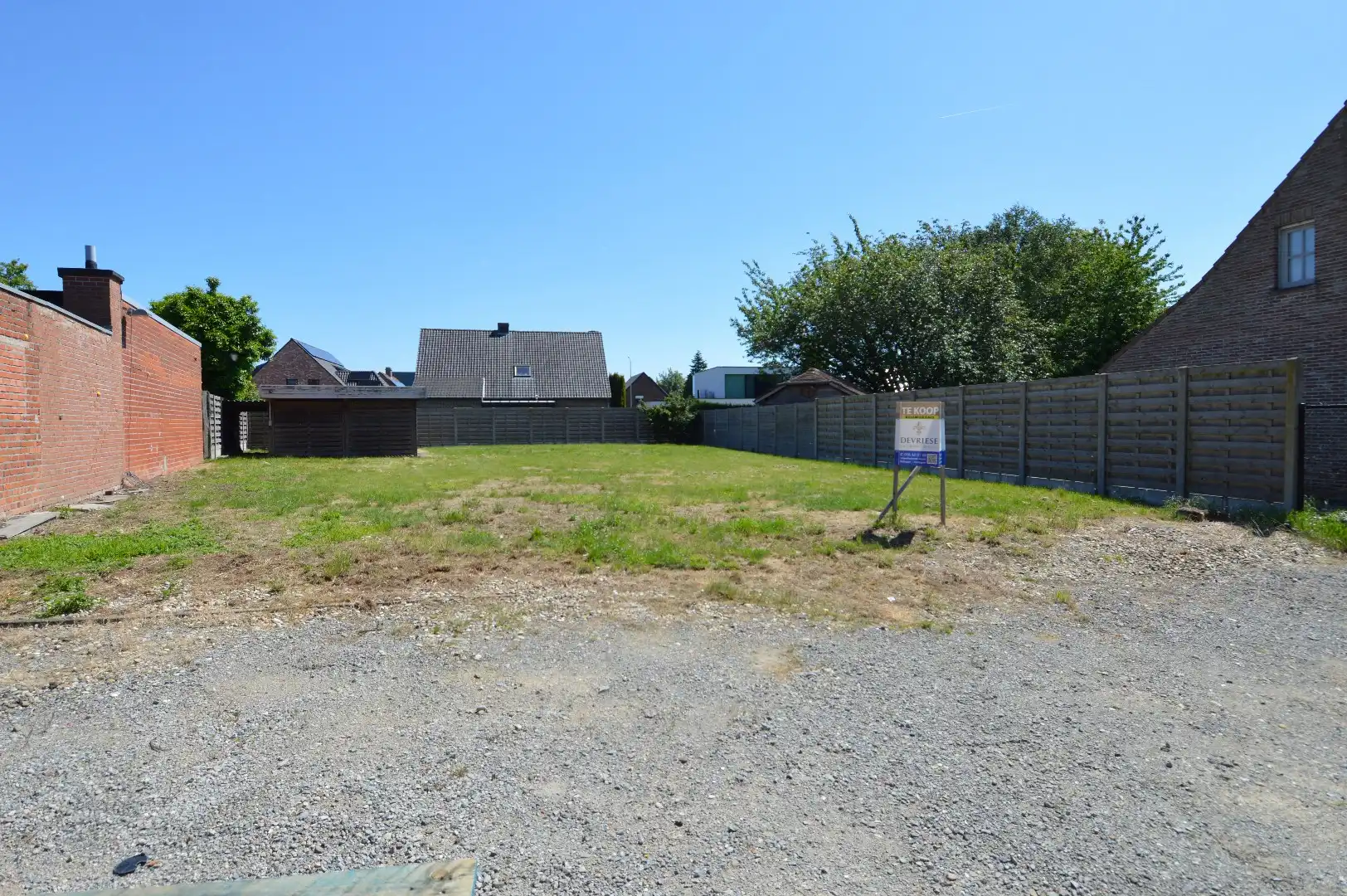 Bouwgrond van 652 m² op rustige locatie te Wevelgem foto {{pictureIndex}}