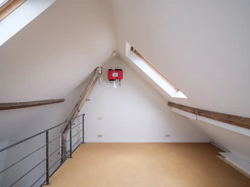 Sint-Amandsberg. Instapklare, charmante stadswoning (3 slaapkamers) met buitenruimte en achtergelegen garagebox op amper 5 minuten fietsen van de Gentse binnenstad, vlak bij het Banierpark en het Bijgaardepark. foto 20