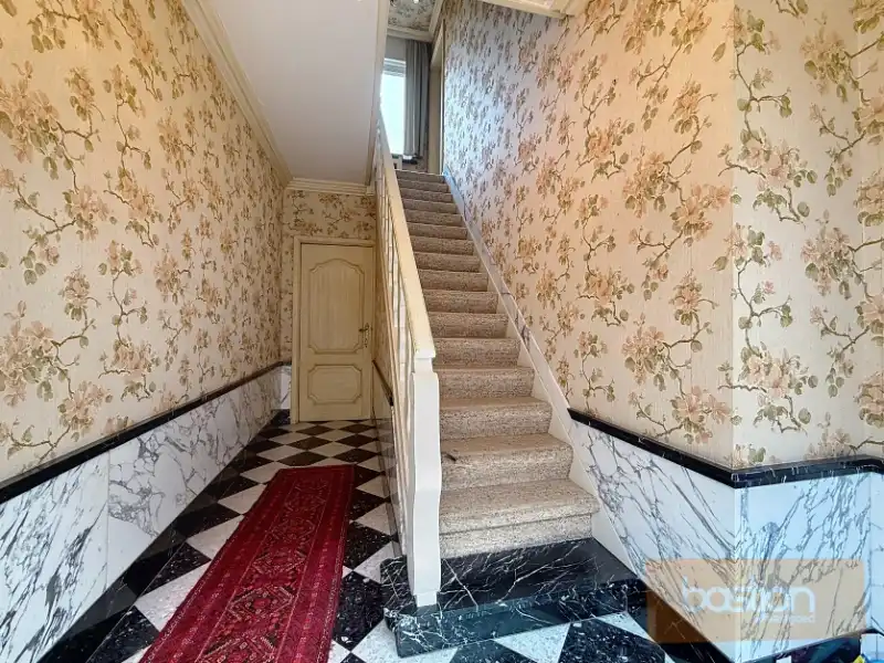 Ruime woning in rustige omgeving te Marke! foto 2