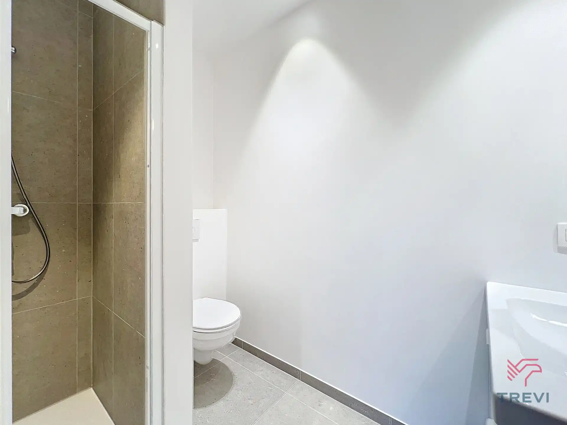 Schitterend huis met 5 slaapkamers en tuin  foto 10