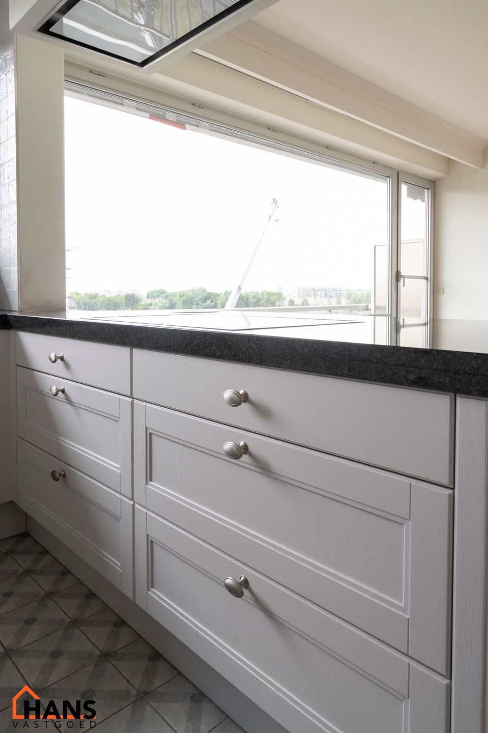 Instapklaar appartement met garagebox. foto 4