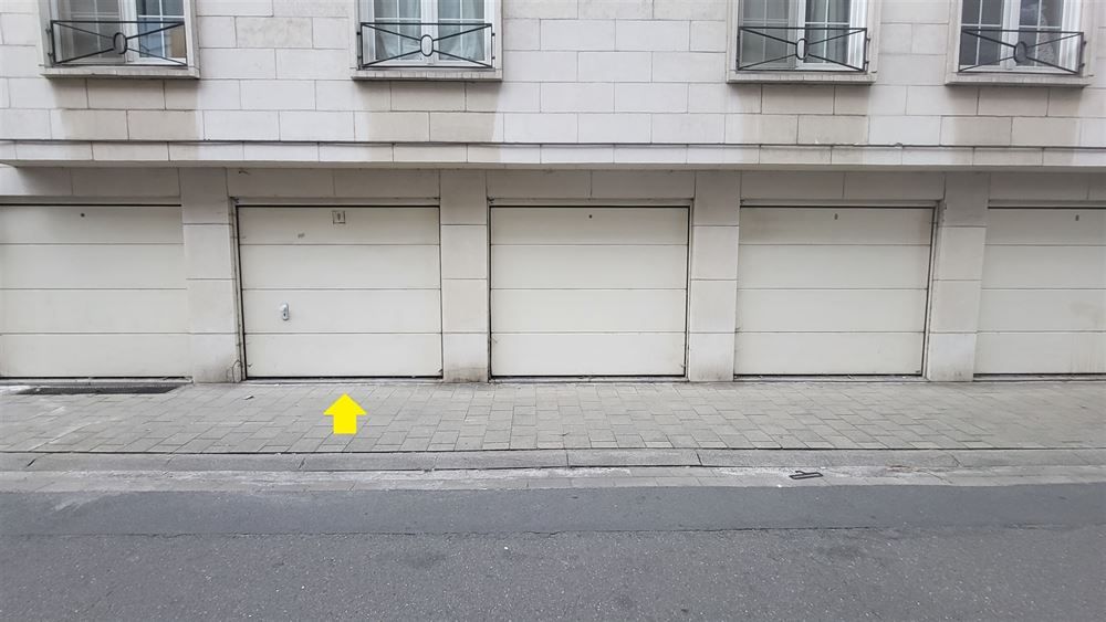 Ruim appartement met zicht op Stadspark foto 26