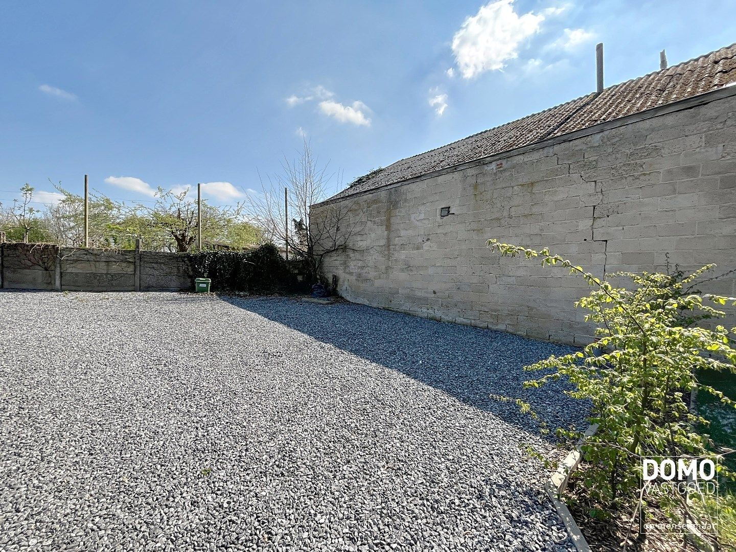 PRACHTIG GERENOVEERDE, LICHTRIJKE WONING MET 3 SLAAPKAMERS, 2 BADKAMERS, EEN ZONNIGE TUIN EN 2 PARKEERPLAATSEN TE GINGELOM (MIELEN-BOVEN-AALST)   foto 38