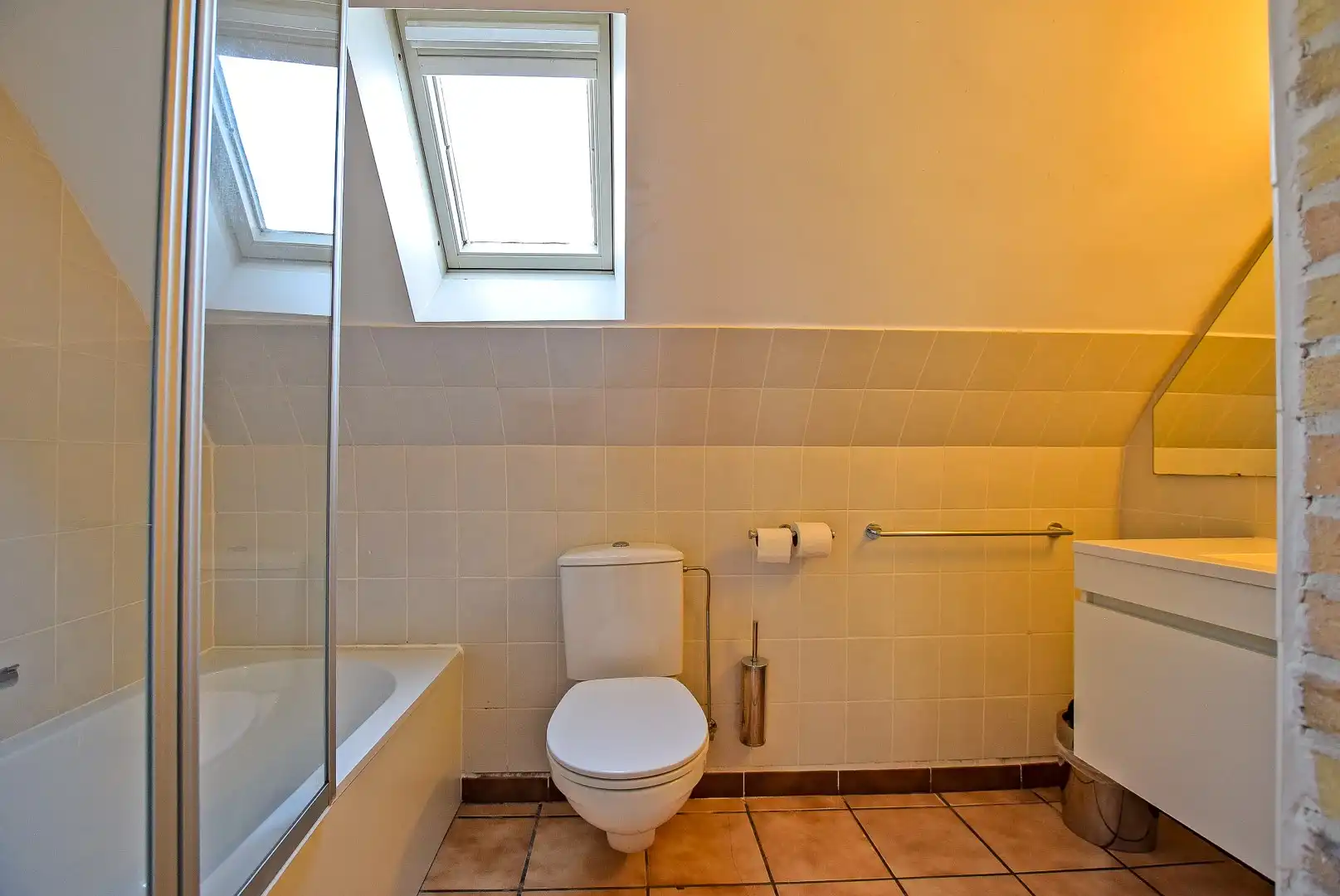 Restaurant met privéwoning en 2 B&B-kamers op 4.370 m² foto 32