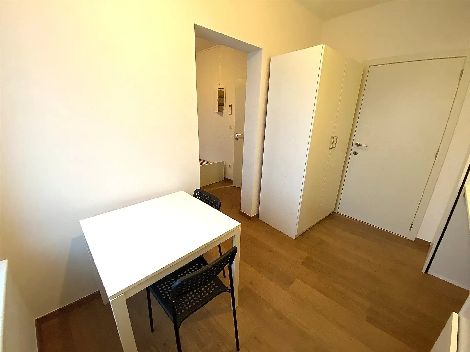 Prachtige gemeubelde studio's met warmtepomp en zonnepanelen foto 5