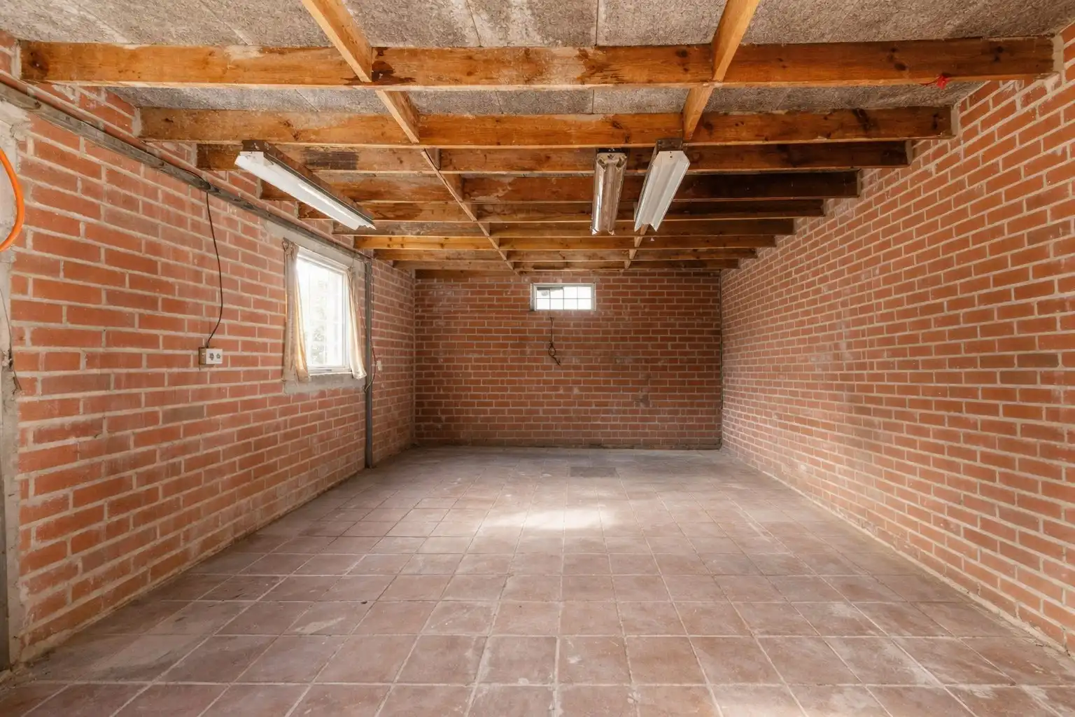 VERDER TE RENOVEREN GEZINSWONING OP PRACHTIG PERCEEL GROND 1.059 m² foto 18