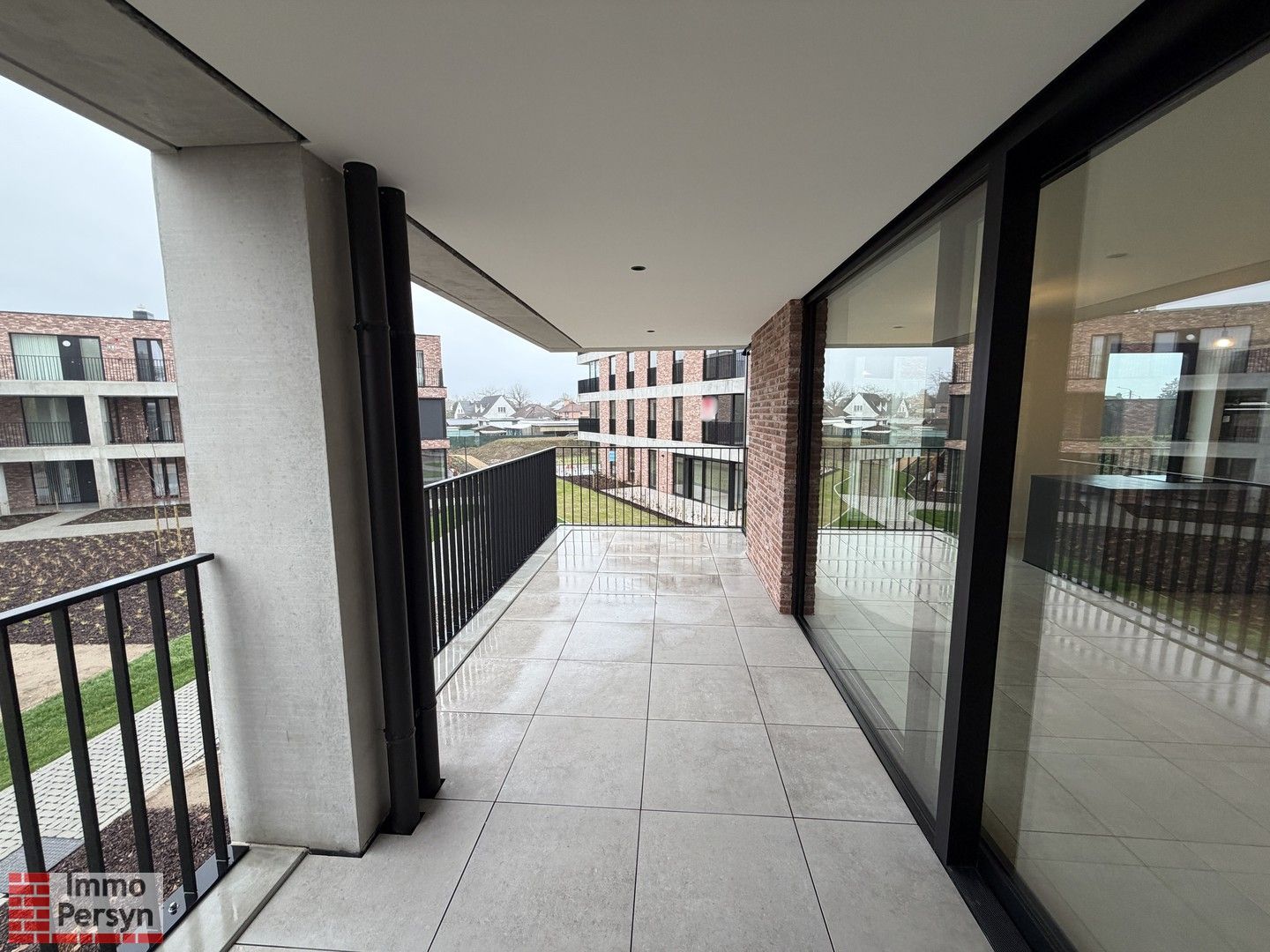 Nieuwbouw appartement te huur met vlotte verbinding foto 7