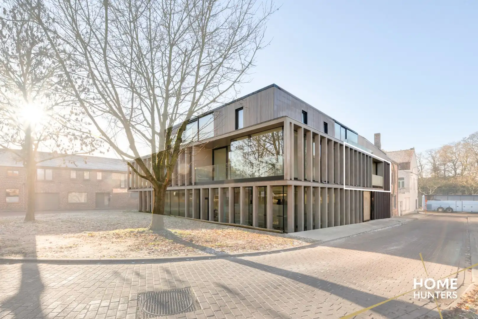 Luxueus afgewerkt appartement met 2 slaapkamers, terras en staanplaats foto 2