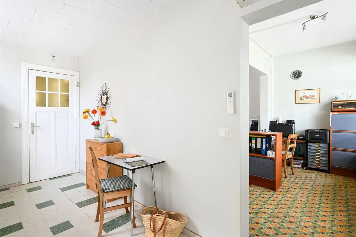 Ruime karaktervolle HOB met tuin en optioneel een achterliggend magazijn van 200m² op toplocatie foto 11