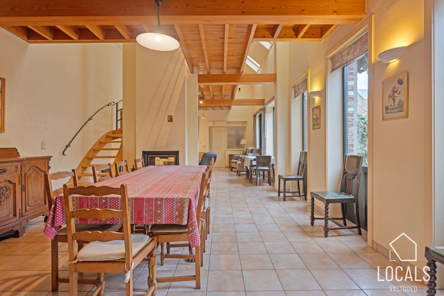 Unieke eigendom op toplocatie foto 8