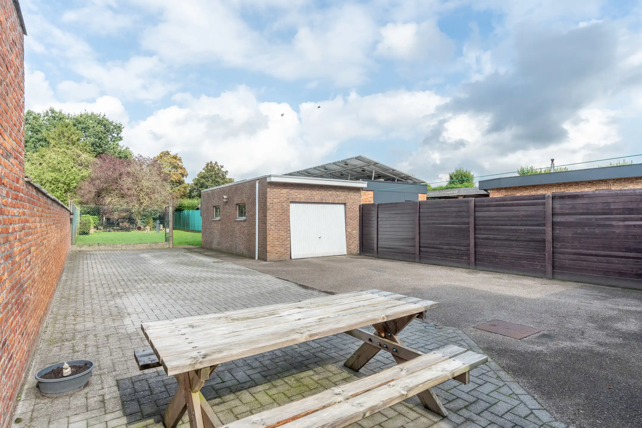 Gunstig gelegen won&nbsp;met 3 slpk, garage en grote tuin  919 m² foto 33