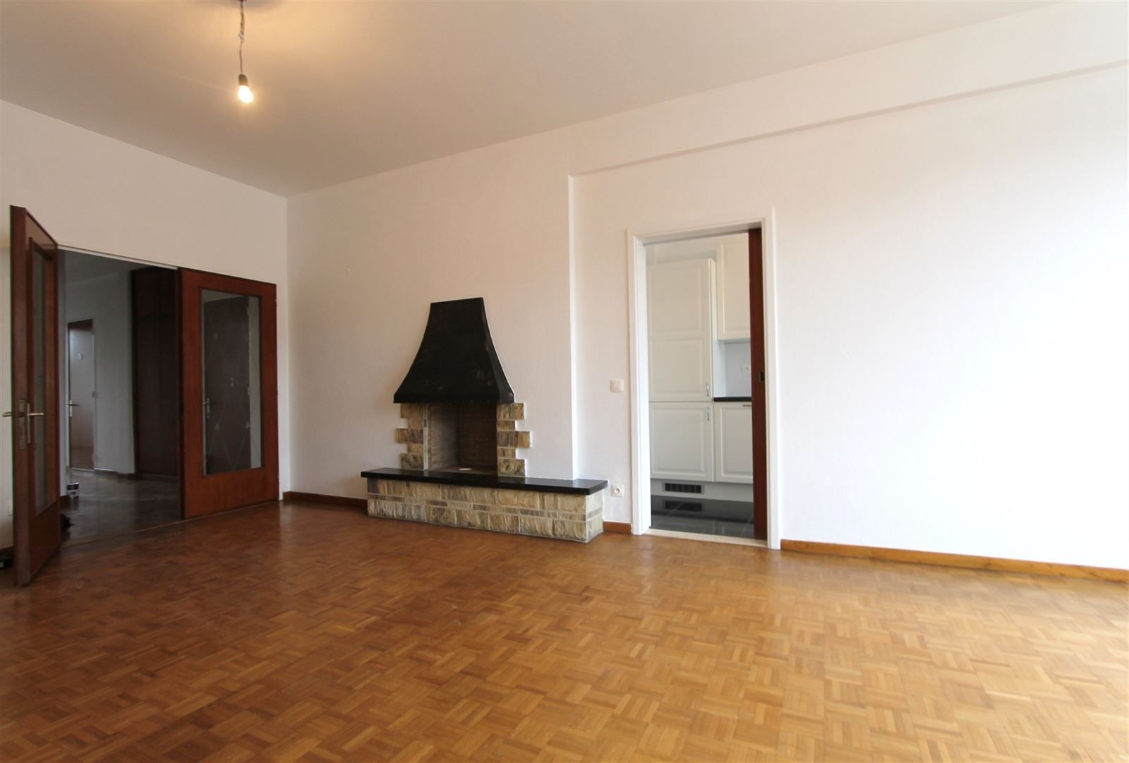 Ruim licht en smaakvol karakter appartement  foto 2
