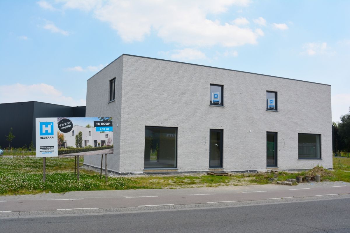 Moderne nieuwbouwwoningen op een boogscheut van Roeselare foto 1